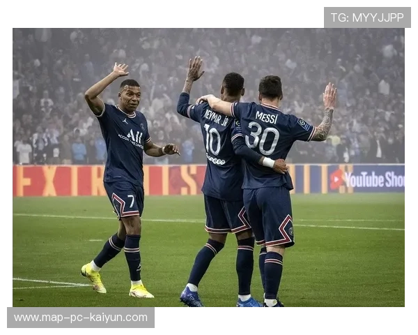 法甲：里昂2-2战平欧塞尔，比赛激烈热闹，里昂法甲排名